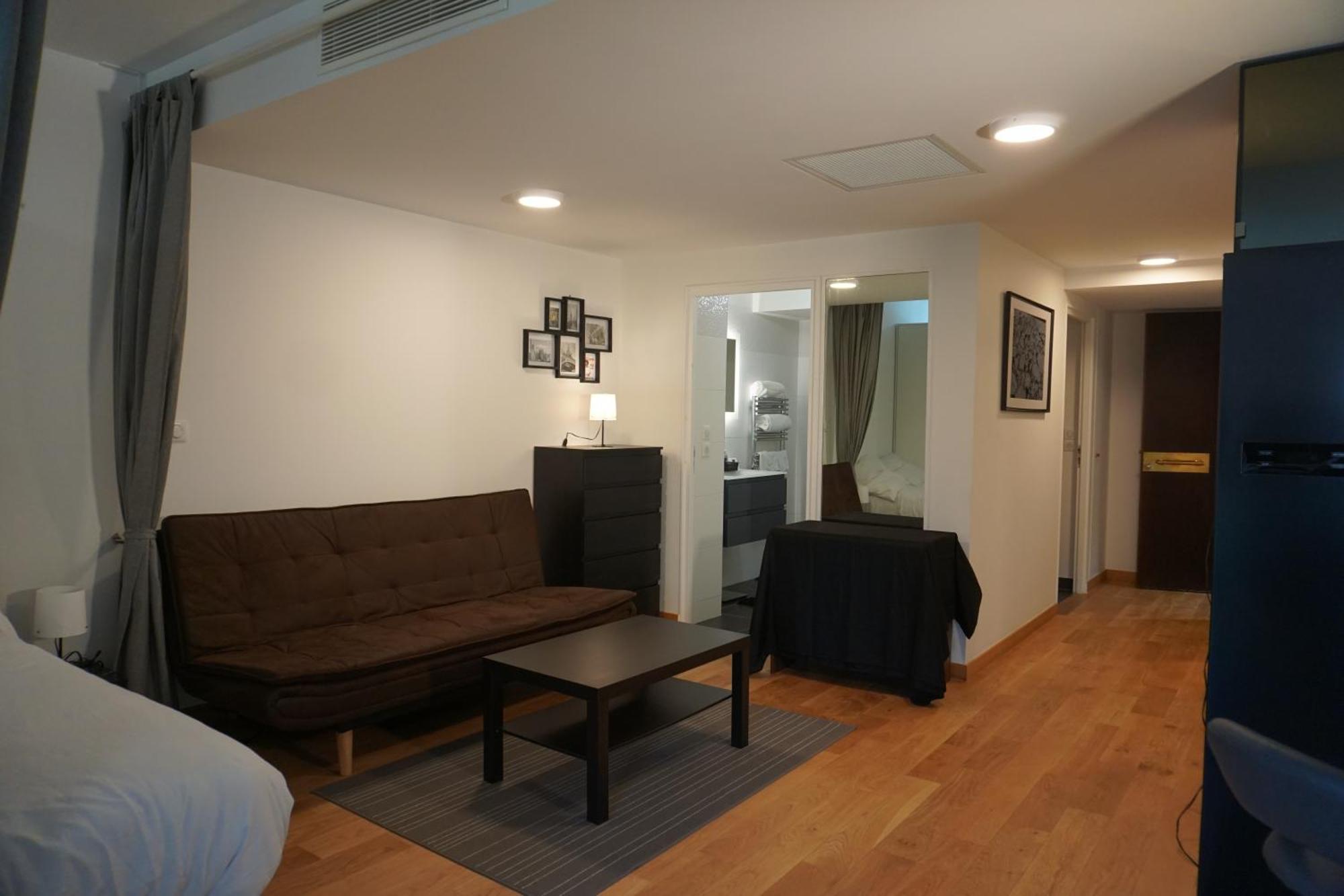 Residences Grande Jatte, Bord De Seine, Suites 52M2 A 97M2, Hopital Americain A 600M Neuilly-sur-Seine Exterior photo